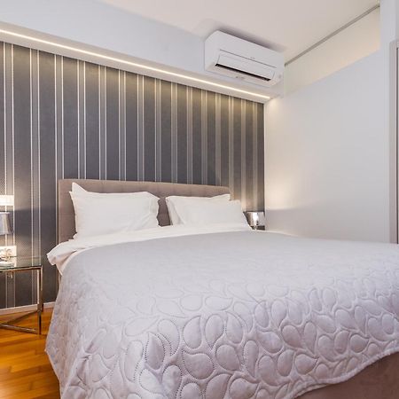 Apartments Lux By Locap Group ポルトローシュ エクステリア 写真