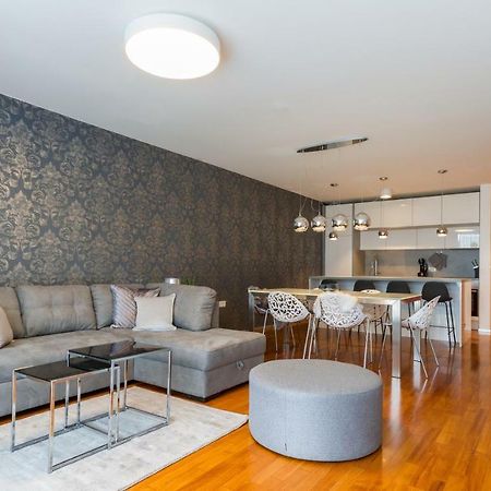 Apartments Lux By Locap Group ポルトローシュ エクステリア 写真