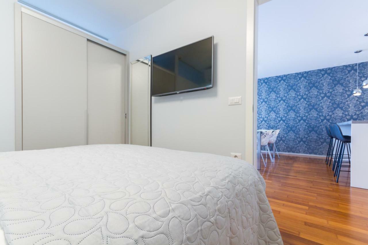 Apartments Lux By Locap Group ポルトローシュ エクステリア 写真