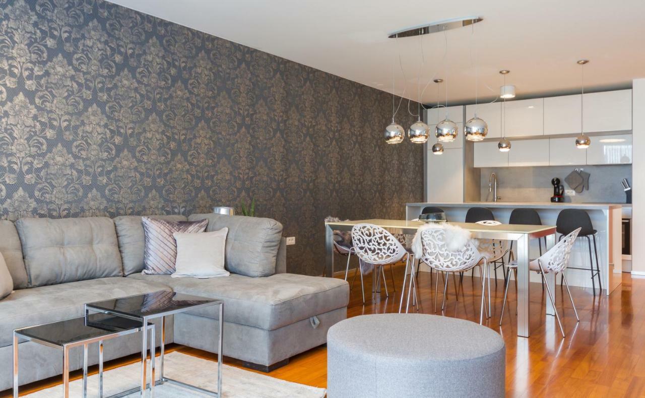 Apartments Lux By Locap Group ポルトローシュ エクステリア 写真