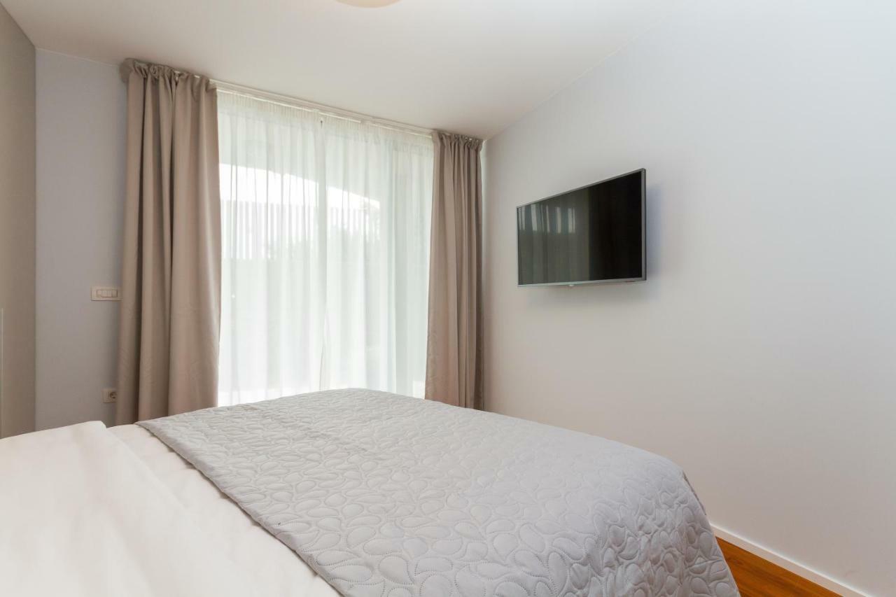 Apartments Lux By Locap Group ポルトローシュ エクステリア 写真