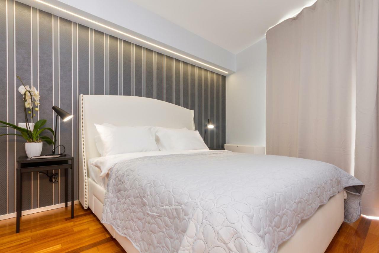 Apartments Lux By Locap Group ポルトローシュ エクステリア 写真