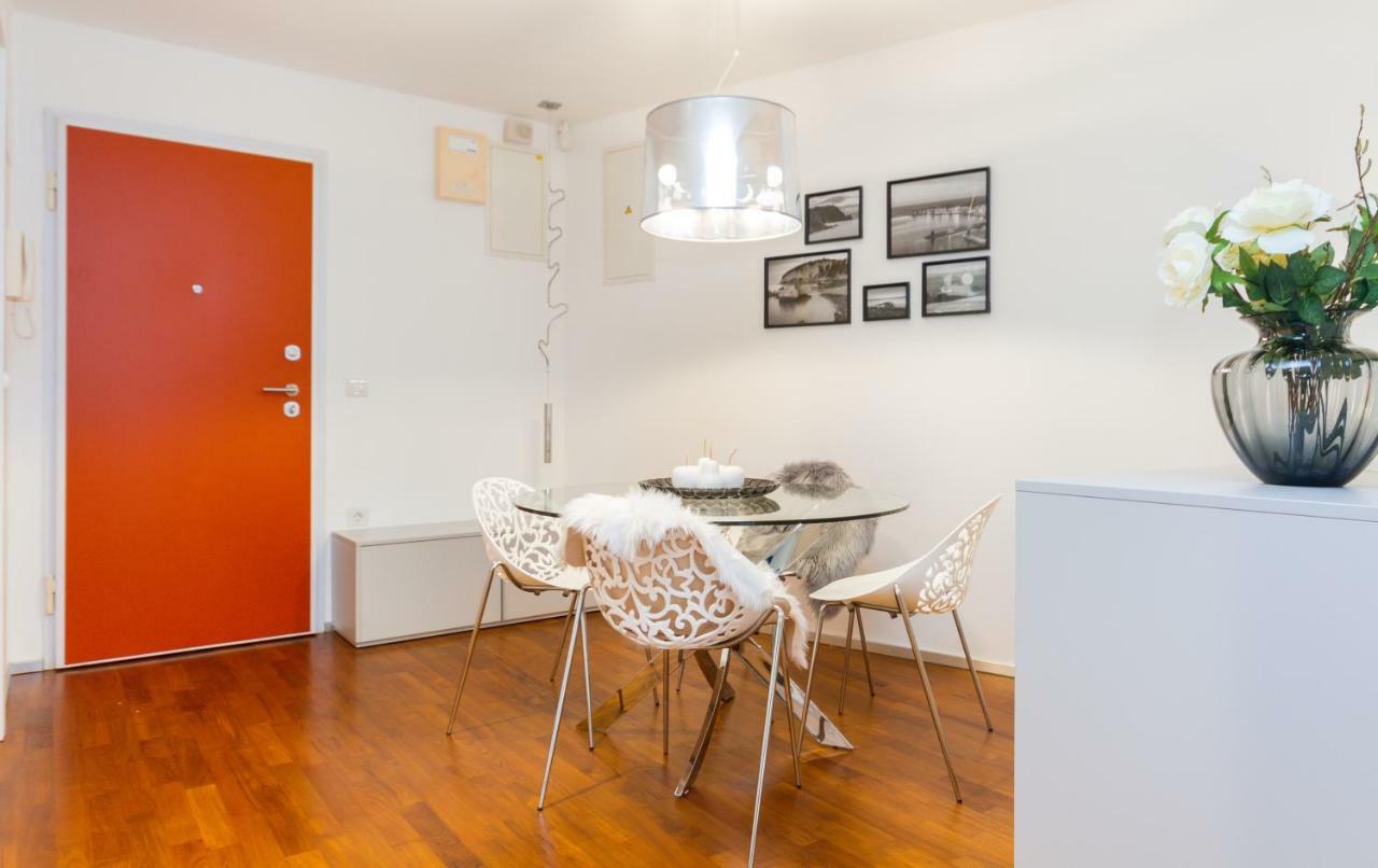 Apartments Lux By Locap Group ポルトローシュ エクステリア 写真
