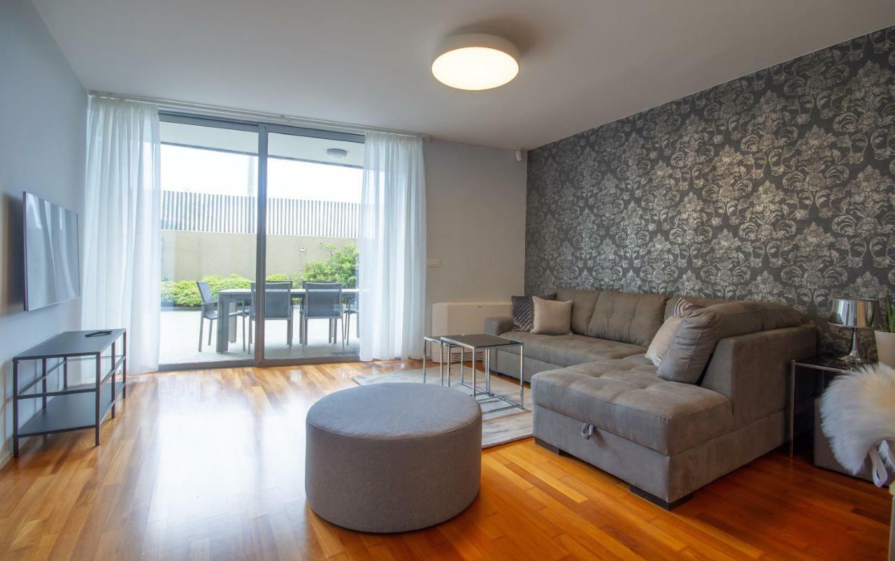 Apartments Lux By Locap Group ポルトローシュ エクステリア 写真