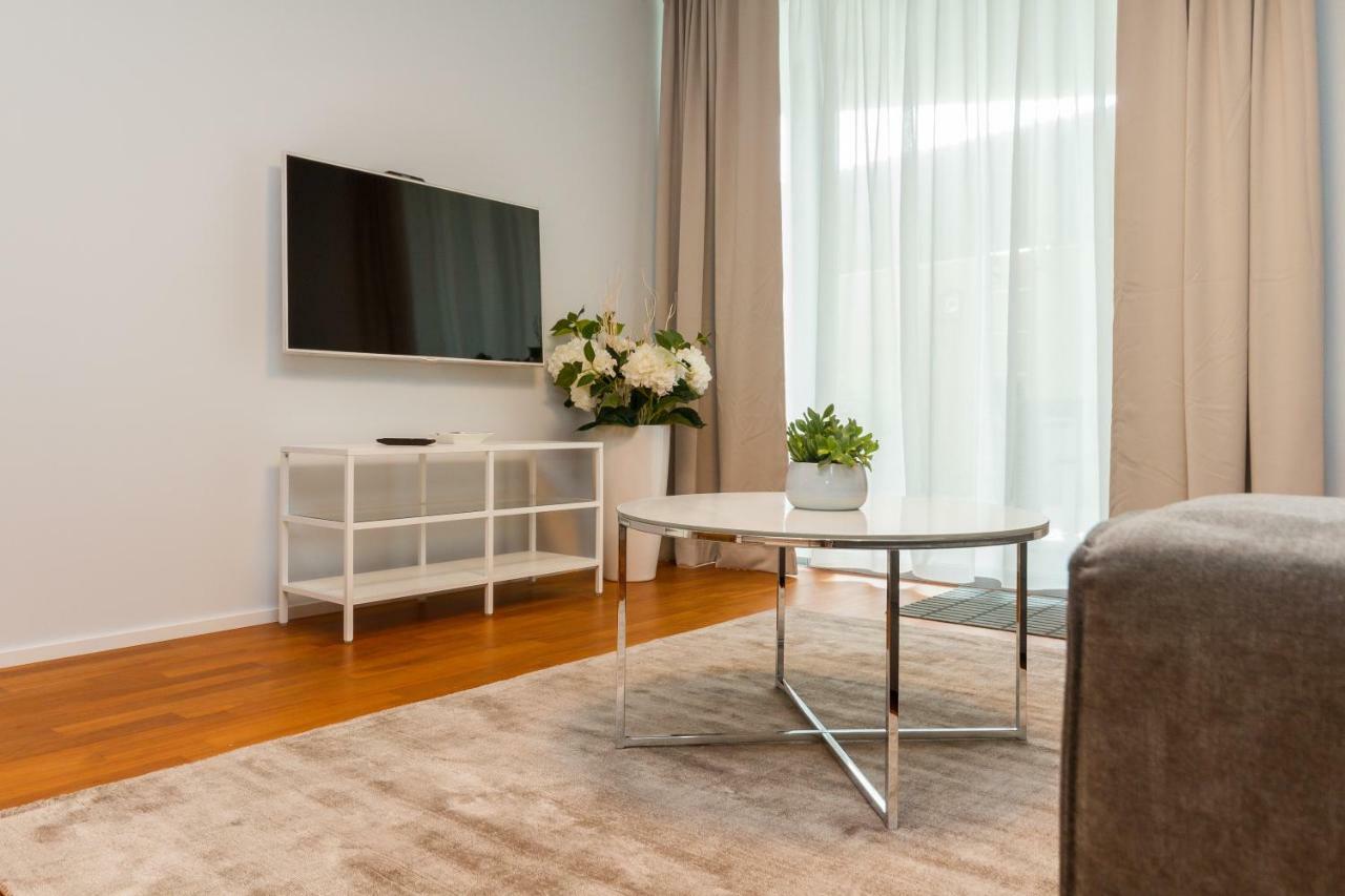 Apartments Lux By Locap Group ポルトローシュ エクステリア 写真